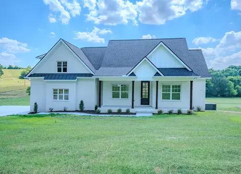 216 Opossum Holw, Watertown, TN 37184