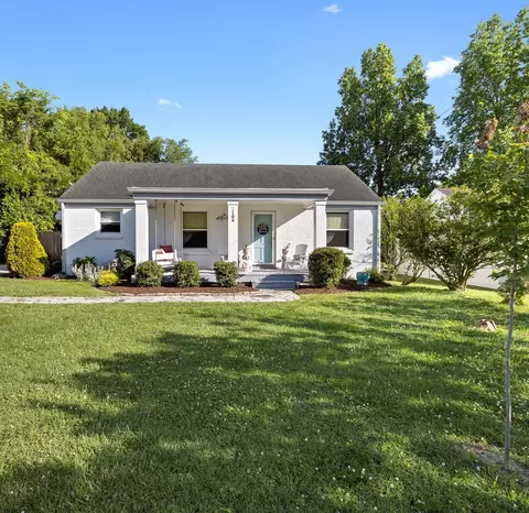 2104 Fremont Ave, Nashville, TN 37216