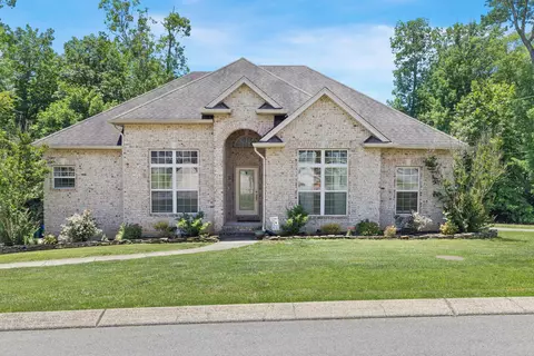400 Artesa Dr, White House, TN 37188