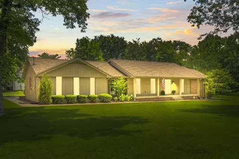 1000 Douglas Pl, Gallatin, TN 37066