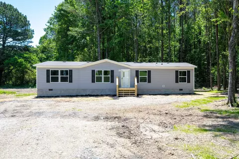 163 Walker Ln, Chickamauga, GA 30707