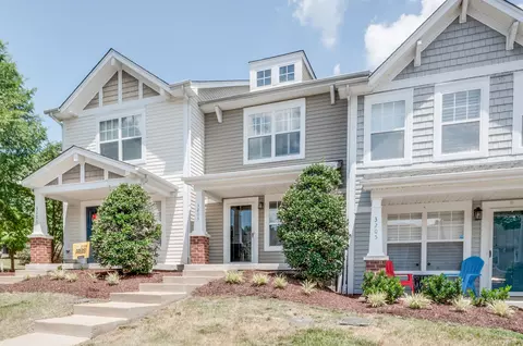 3203 Harpeth Springs Dr, Nashville, TN 37221