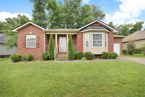 206 Christine Dr, Lebanon, TN 37087