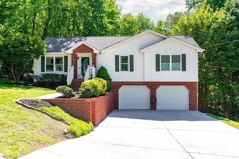 580 Middle View Dr, Ringgold, GA 30736