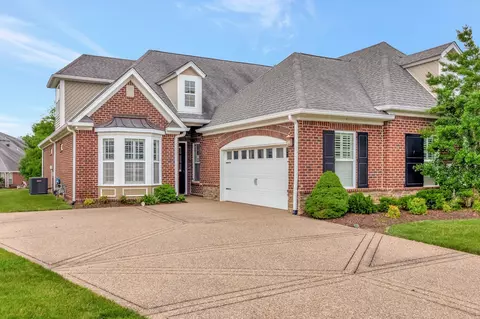 1129 Chickadee Cir, Hermitage, TN 37076