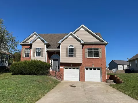 3220 Twelve Oaks Blvd, Clarksville, TN 37042