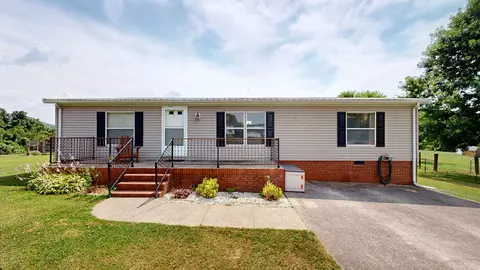134 Cherokee Dr, Bradyville, TN 37026