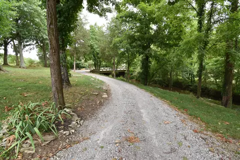 1000 Five Points Rd, Pulaski, TN 38478 photo 18
