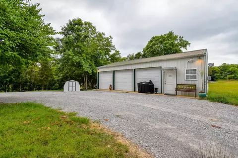 1000 Five Points Rd, Pulaski, TN 38478 photo 10