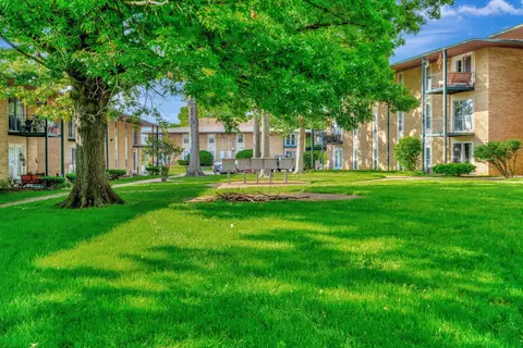 555 N Dupont Ave #A20, Madison, TN 37115