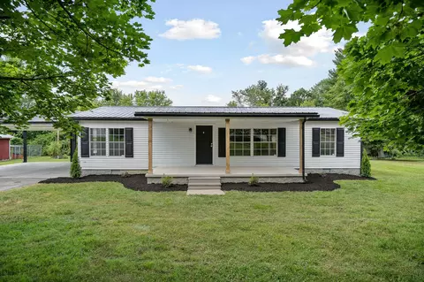 112 Campbell Ln, Smithville, TN 37166