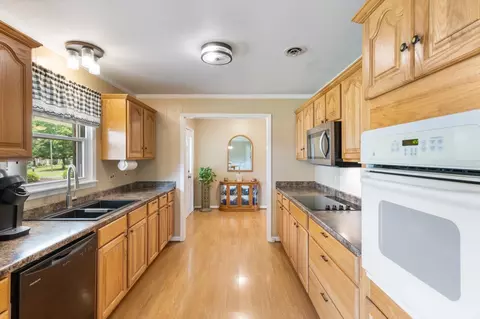 115 Sam Davis Dr, Springfield, TN 37172 photo 9