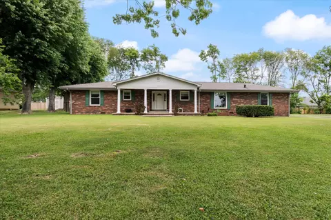 115 Sam Davis Dr, Springfield, TN 37172