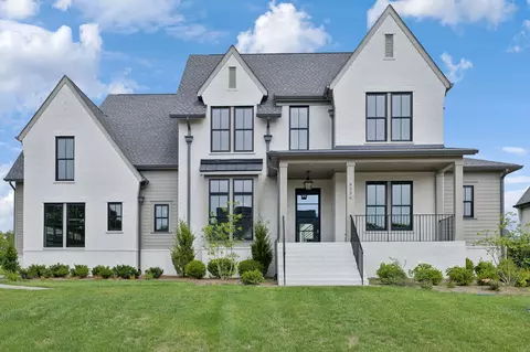 6336 Percheron Ln, Arrington, TN 37014