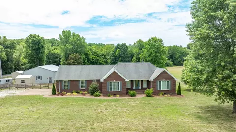5519 Dotson Rd, Thompsons Station, TN 37179