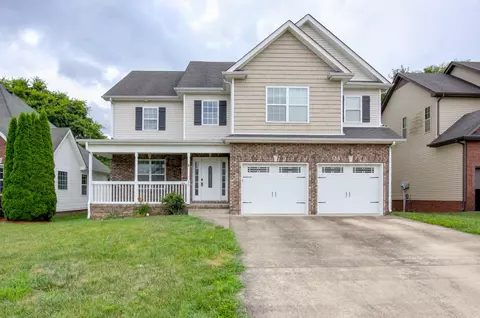 2469 Senseney Dr, Clarksville, TN 37042
