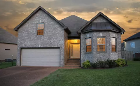 1077 Golf View Way, Spring Hill, TN 37174