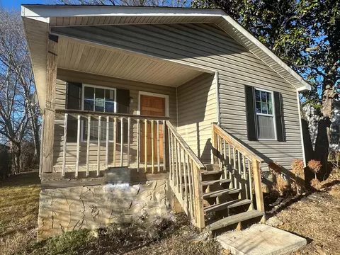 2607 Glass St, Chattanooga, TN 37406