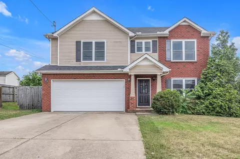 402 Glenmore Ct, La Vergne, TN 37086
