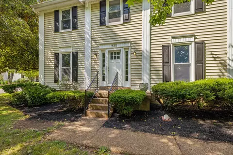 735 Riverview Dr, Franklin, TN 37064 photo 2