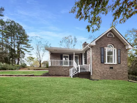 Exterior - 208 Timberlake Dr, Springfield, TN 37172 photo 7 of 7