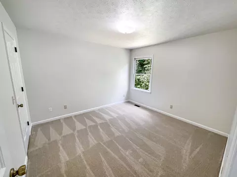 Bedroom - 208 Timberlake Dr, Springfield, TN 37172 photo 3 of 3