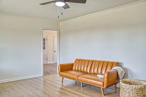 Living - 10335 Goff Ridge Rd, Baxter, TN 38544 photo 2 of 4