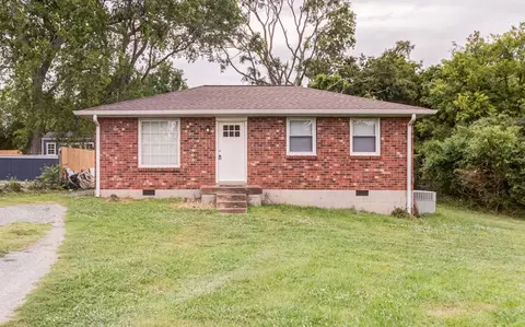 109 River Rd, Hendersonville, TN 37075