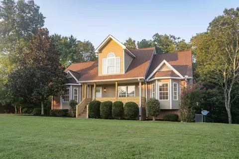 6004 Forrest Ct, Greenbrier, TN 37073