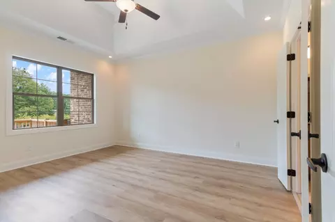 442 W Foxrun, Springfield, TN 37172 photo 8