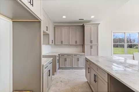 442 W Foxrun, Springfield, TN 37172 photo 5