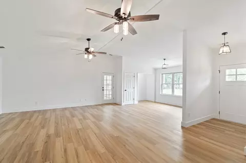 136 Pack Annex Rd, White Bluff, TN 37187 photo 9