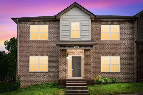 90 Promontory Ln #B, Clarksville, TN 37040