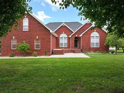 111 Blain Cir, Shelbyville, TN 37160