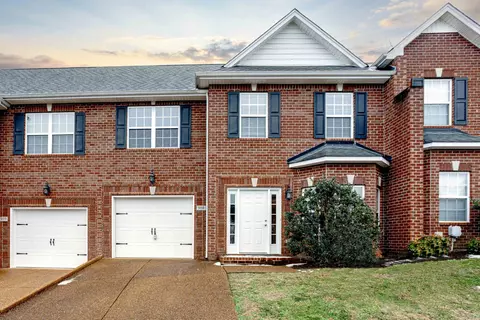 908 Indian Ridge Cir, White House, TN 37188