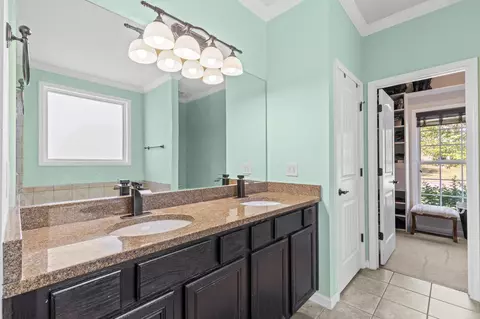Bath - 4024 Pendleton Dr, Spring Hill, TN 37174 photo 1 of 3