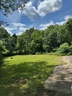 621 Chitwood Dr, Lafayette, TN 37083