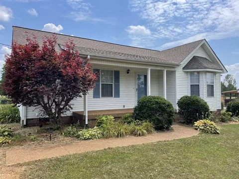 1465 Hunters Chase Dr, Chapel Hill, TN 37034