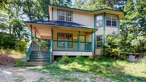 80 Perch Dr, Buchanan, TN 38222