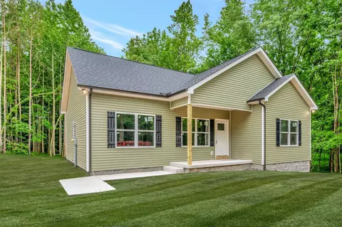 158 Lynn Ln, Charlotte, TN 37036