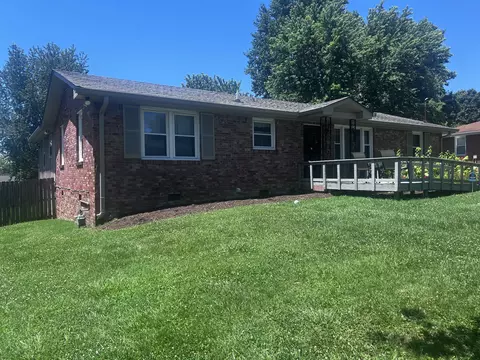 Exterior - 8317 Gordon Ln, Hermitage, TN 37076 photo 4 of 10