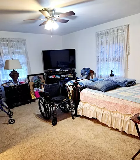 Bedroom - 8317 Gordon Ln, Hermitage, TN 37076 photo 1 of 2
