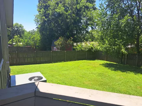 Exterior - 8317 Gordon Ln, Hermitage, TN 37076 photo 6 of 10