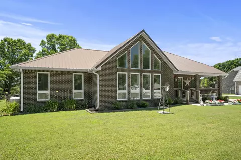 651 Northup Rd, Portland, TN 37148