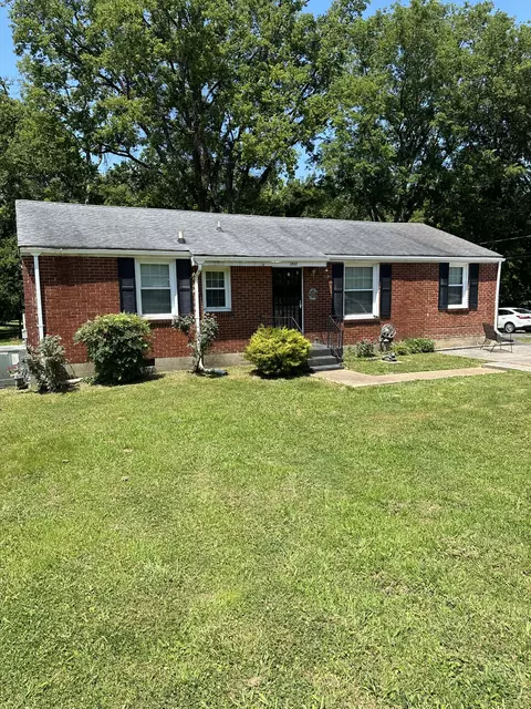 3807 E Ridge Dr, Nashville, TN 37211