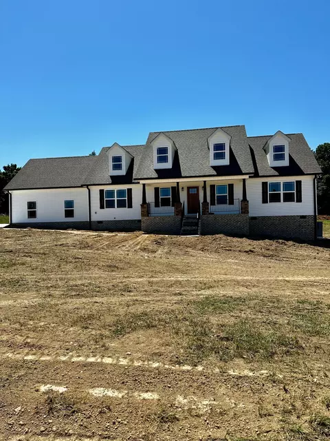 529 Powell Hollow Rd, Tullahoma, TN 37388