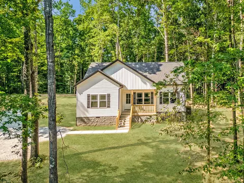 845 Lucas Rd, Dickson, TN 37055