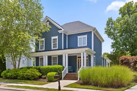 2179 Holden Farm Pl, Ooltewah, TN 37363