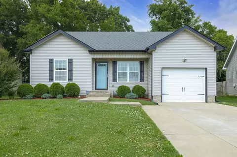 548 Falkland Cir, Clarksville, TN 37042