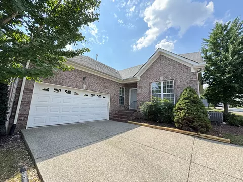 112 Belmont Cir, Hendersonville, TN 37075